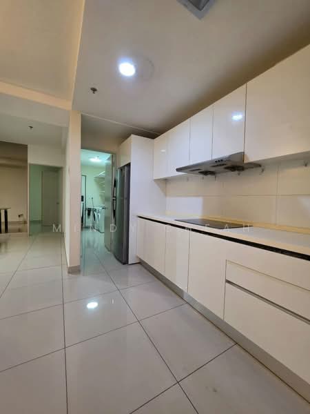 Service Residence for Rent at Suria Jelutong - Mindy Cheah - Kitchen - PropertyGuru.com.my