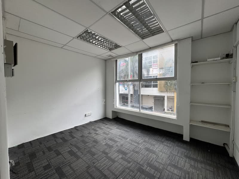 Shop / Office for Sale in Taman Melawati (Ulu Kelang) - Mezzie . - Interior - PropertyGuru.com.my