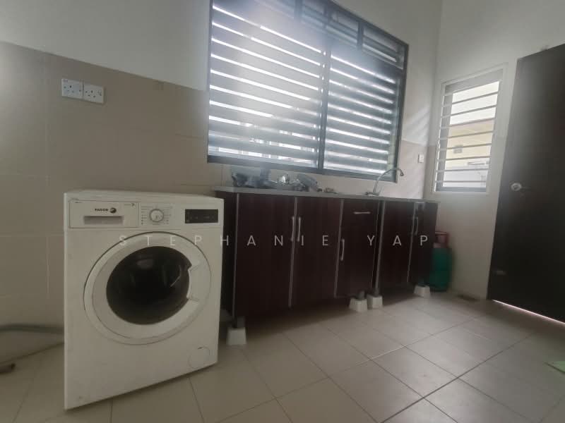 2-storey Terraced House for Sale in Bandar Bukit Raja (Klang) - Stephanie Yap - Kitchen - PropertyGuru.com.my