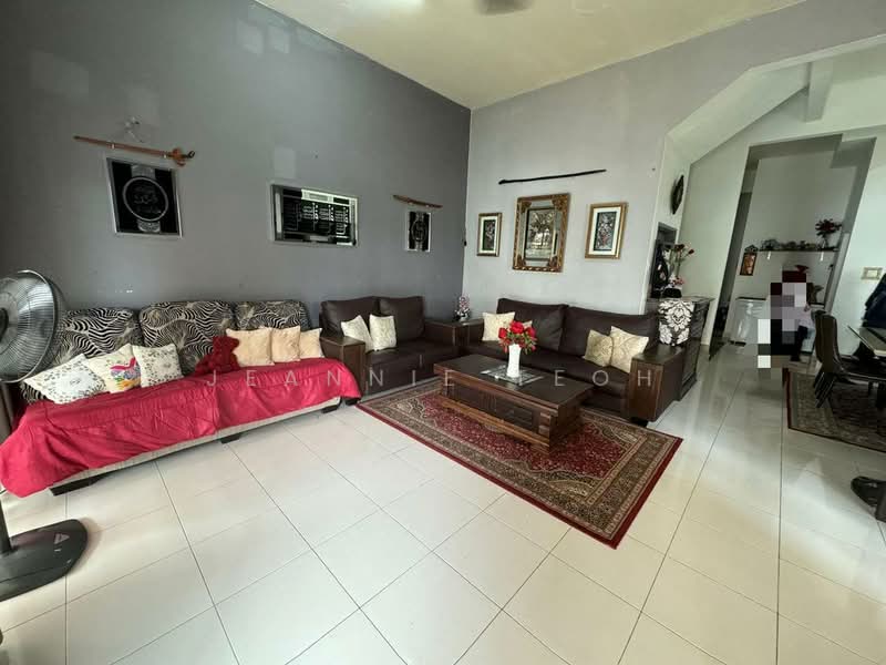 Rumah Teres 2.5 Tingkat untuk Dijual di Ampang (Selangor) - Jeannie Teoh - Living Room - PropertyGuru.com.my