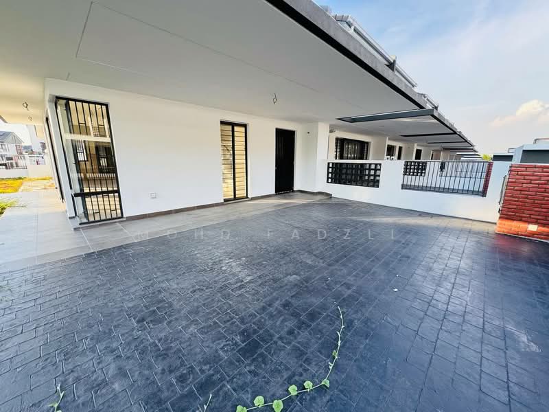 2-storey Terraced House for Sale in Elmina (Shah Alam) - Mohd Fadzli - Exterior - PropertyGuru.com.my