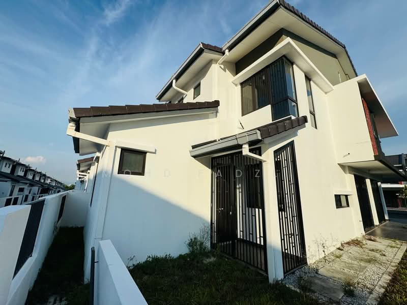 2-storey Terraced House for Sale in Elmina (Shah Alam) - Mohd Fadzli - Exterior - PropertyGuru.com.my