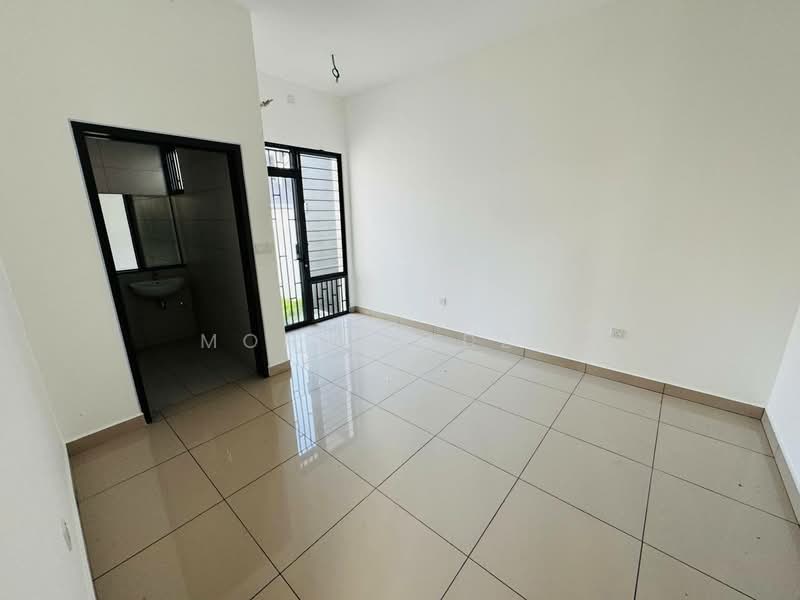 2-storey Terraced House for Sale in Elmina (Shah Alam) - Mohd Fadzli - Interior - PropertyGuru.com.my