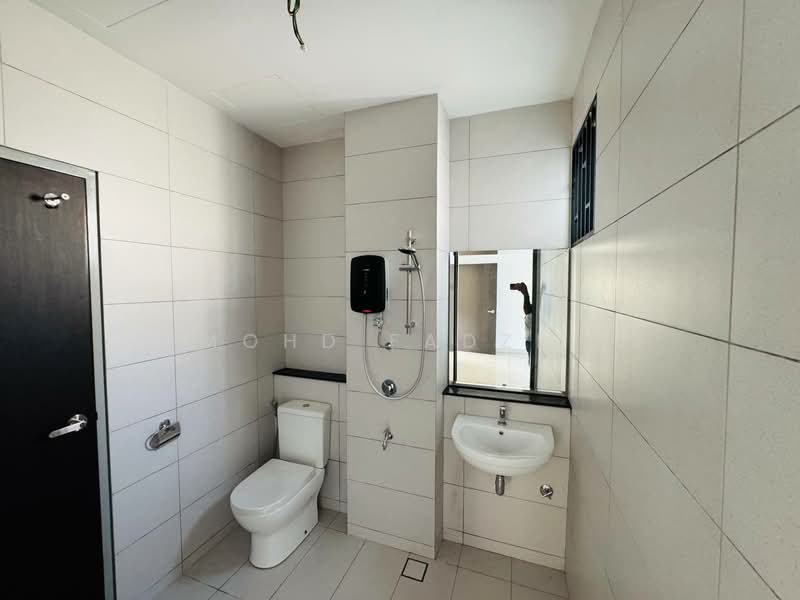 2-storey Terraced House for Sale in Elmina (Shah Alam) - Mohd Fadzli - Bathroom - PropertyGuru.com.my