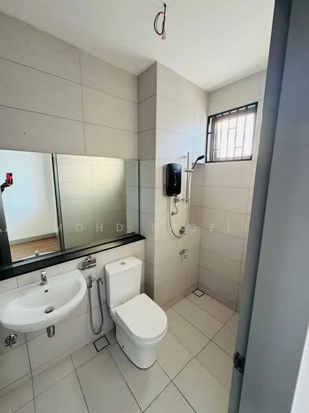 2-storey Terraced House for Sale in Elmina (Shah Alam) - Mohd Fadzli - Bathroom - PropertyGuru.com.my