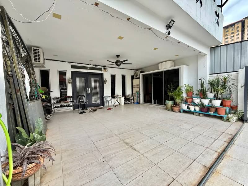 2-storey Terraced House for Sale in Selayang (Selangor) - Keasavan Hari Krishnan - Exterior - PropertyGuru.com.my
