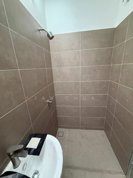 Rumah Teres 2 Tingkat untuk Dijual di Taman Ponderosa (Johor Bahru) - Ian Chua - Bathroom - PropertyGuru.com.my