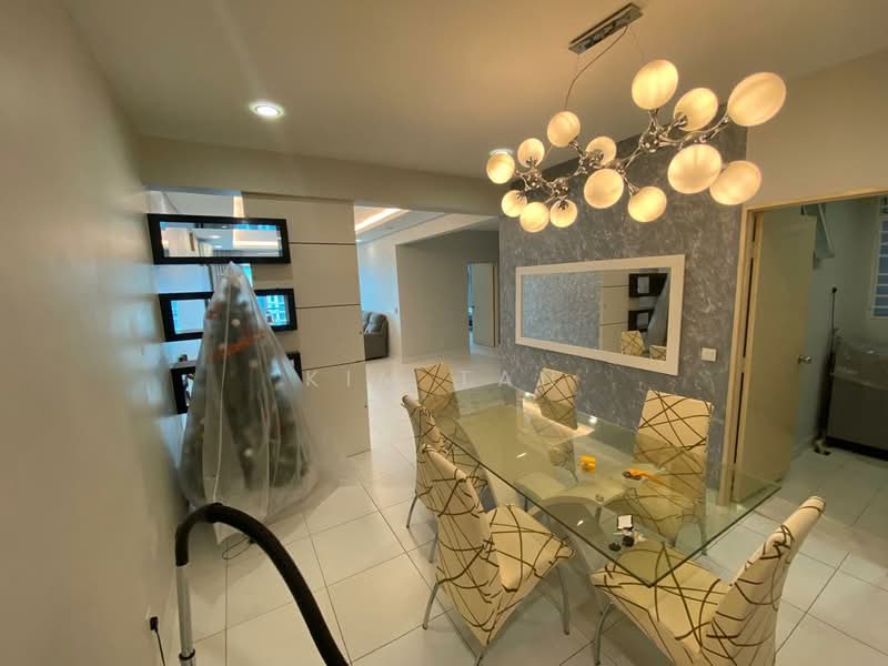 Condominium for Rent at Elit Heights @ Bayan City - Kim Tan - Dining Room - PropertyGuru.com.my