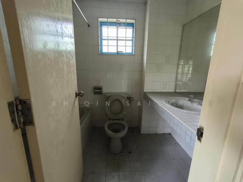 Rumah Banglo untuk Dijual di Damansara Heights (Kuala Lumpur) - Shiqin Saidin - Bathroom - PropertyGuru.com.my
