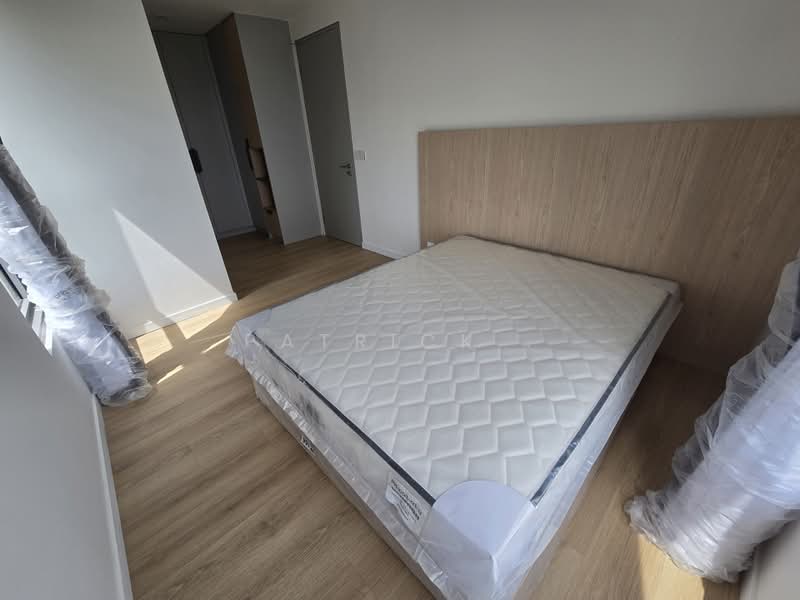 Service Residence for Rent at The Meg - Patrick . - Bedroom - PropertyGuru.com.my