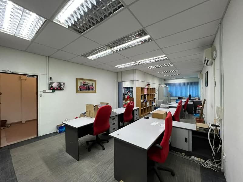 Shop / Office for Sale in Taman Miharja (Cheras) - Zaidah Ahmad - Interior - PropertyGuru.com.my