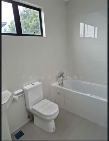 Rumah Banglo untuk Dijual di Taman Bukit Permai (Cheras) - Nick Mok - Bathroom - PropertyGuru.com.my
