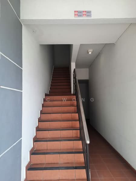 Kedai / Pejabat untuk Dijual di Kelana Jaya (Petaling Jaya) - FC Wong - Corridor - PropertyGuru.com.my