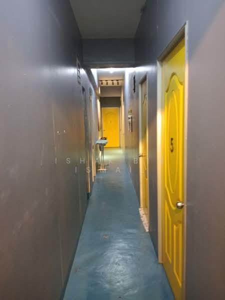 Kedai / Pejabat untuk Dijual di Setapak (Kuala Lumpur) - Ishak Bin Ismail - Corridor - PropertyGuru.com.my