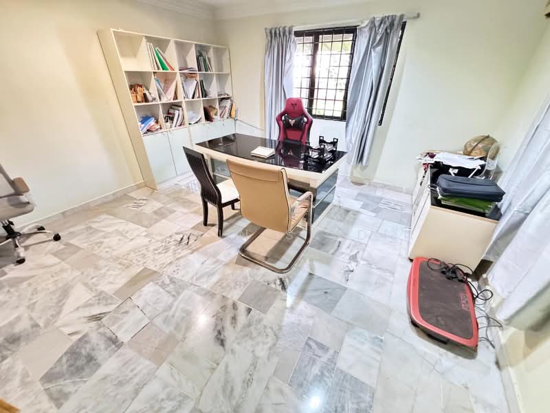Rumah Teres 2-Tingkat untuk Dijual di Bandar Baru Sungai Long (Kajang) - Shiqin Saidin - Study - PropertyGuru.com.my