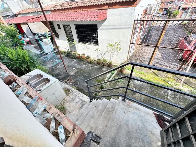 Rumah Teres 2-Tingkat untuk Dijual di Bandar Baru Sungai Long (Kajang) - Shiqin Saidin - Exterior - PropertyGuru.com.my