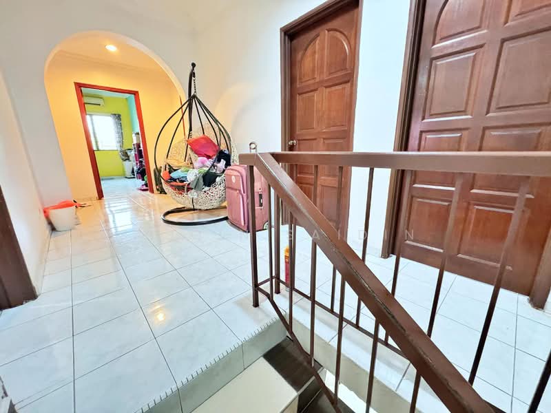 Rumah Teres 2-Tingkat untuk Dijual di Bandar Baru Sungai Long (Kajang) - Shiqin Saidin - Corridor - PropertyGuru.com.my