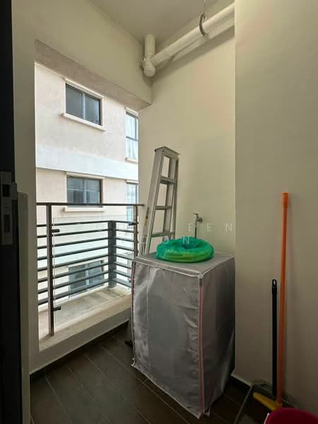 Servis Apartment untuk Disewa di Country Garden Central Park - Pooi Leen Voon - Balcony - PropertyGuru.com.my