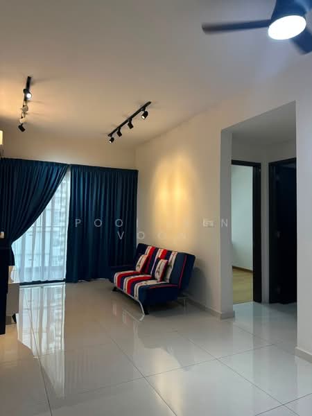 Servis Apartment untuk Disewa di Country Garden Central Park - Pooi Leen Voon - Living Room - PropertyGuru.com.my