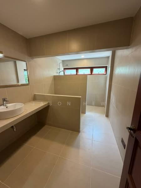 Rumah Banglo untuk Dijual di Bukit Gasing (Petaling Jaya) - Jason Hew - Bathroom - PropertyGuru.com.my