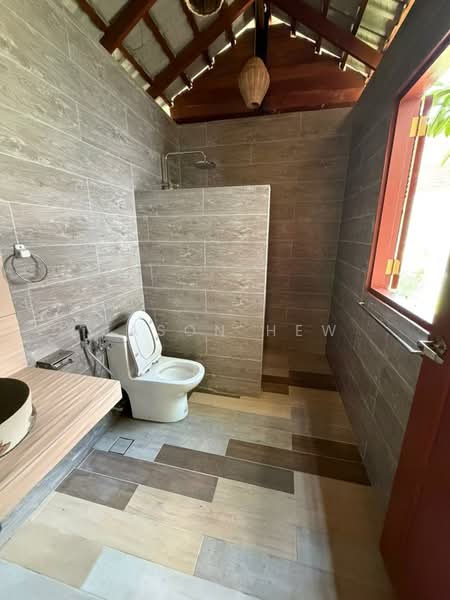 Rumah Banglo untuk Dijual di Bukit Gasing (Petaling Jaya) - Jason Hew - Bathroom - PropertyGuru.com.my