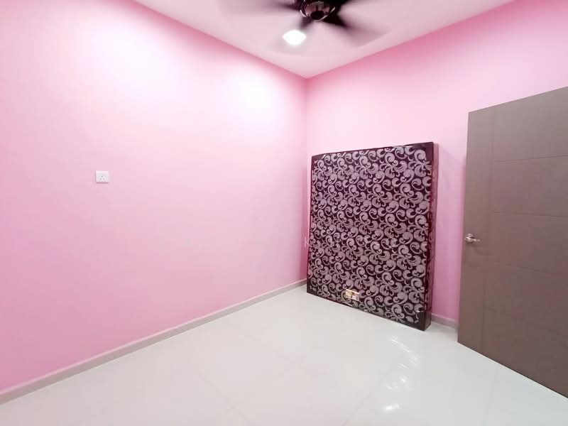 2-storey Terraced House for Rent in Taman Pengkalan Barat (Ipoh) - Qazin Khoo - Bedroom - PropertyGuru.com.my