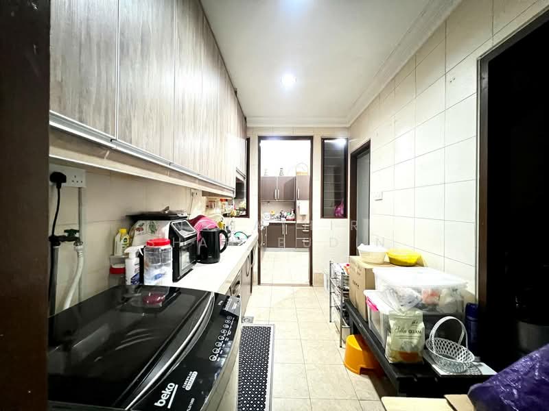 Rumah Teres untuk Dijual di Bukit Jelutong (Shah Alam) - Nahathir Shahabudin - Kitchen - PropertyGuru.com.my