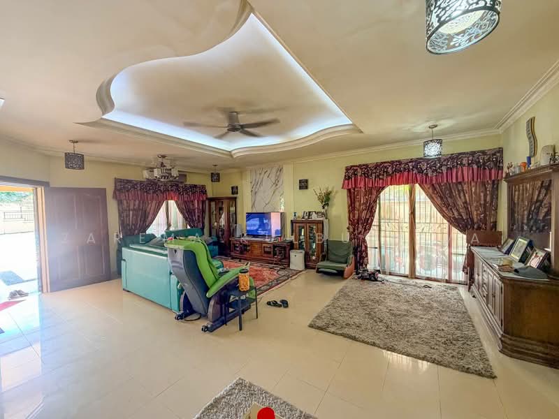 Semi-Detached House for Sale in Taman Taming Maju (Cheras) - Zarema Kulbuzheva - Living Room - PropertyGuru.com.my