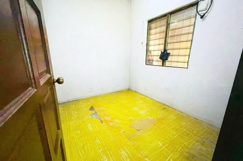 1-storey Terraced House for Sale in Taman Paduka (Kuala Selangor) - Faliyana binti Muda - PropertyGuru.com.my
