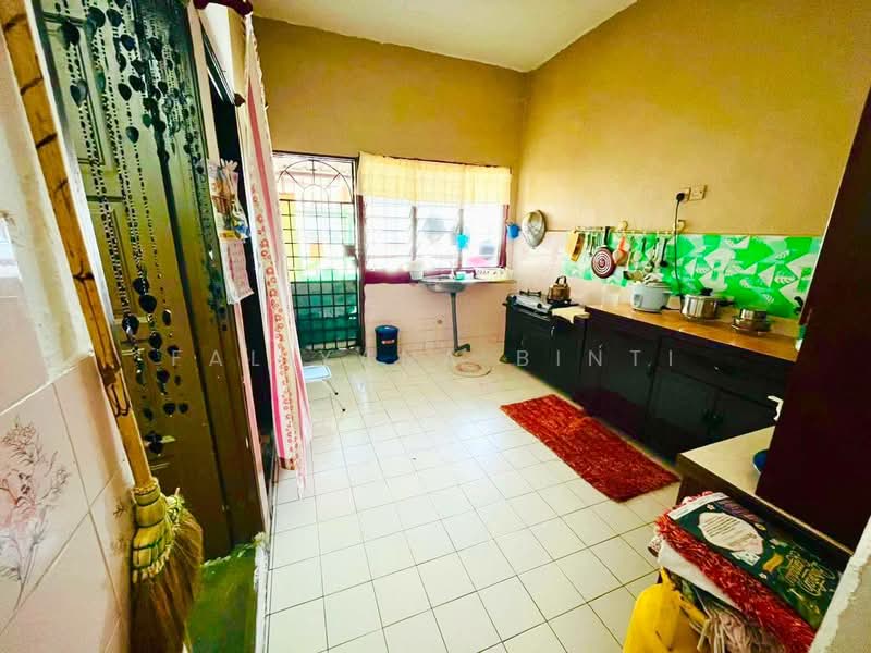 1-storey Terraced House for Sale in Taman Paduka (Kuala Selangor) - Faliyana binti Muda - PropertyGuru.com.my