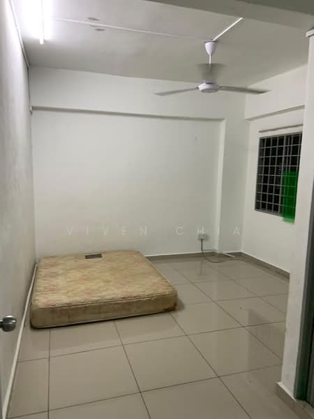 Condominium for Rent at Petaling Indah Condominiums - Viven Chia - Interior - PropertyGuru.com.my