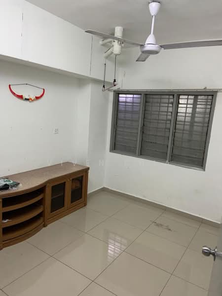 Condominium for Rent at Petaling Indah Condominiums - Viven Chia - Interior - PropertyGuru.com.my