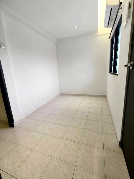 2-storey Terraced House for Sale in Bandar Baru Permas Jaya (Permas Jaya) - Calvin Lee - PropertyGuru.com.my