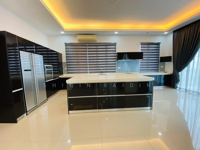 Bungalow for Sale in Ukay Bistari (Ulu Kelang) - Shiqin Saidin - Kitchen - PropertyGuru.com.my