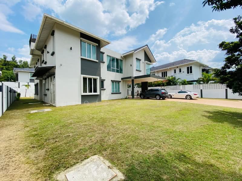 Bungalow for Sale in Ukay Bistari (Ulu Kelang) - Shiqin Saidin - Exterior - PropertyGuru.com.my
