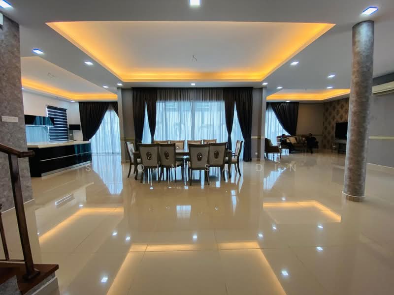 Bungalow for Sale in Ukay Bistari (Ulu Kelang) - Shiqin Saidin - Dining Room - PropertyGuru.com.my