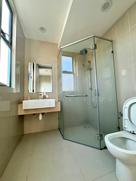 Servis Apartment untuk Disewa di Danau Kota Suite Apartments - Jeannie Teoh - Bathroom - PropertyGuru.com.my
