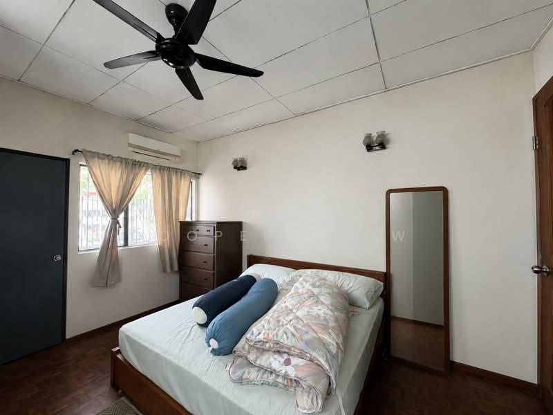 Rumah Teres 2 Tingkat untuk Dijual di SS 21, Damansara Utama (Petaling Jaya) - Cooper Chow - Bedroom - PropertyGuru.com.my