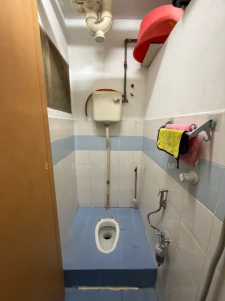 Rumah Flat untuk Dijual di PPR Kampung Baru Air Panas - Ethan Tham - Bathroom - PropertyGuru.com.my