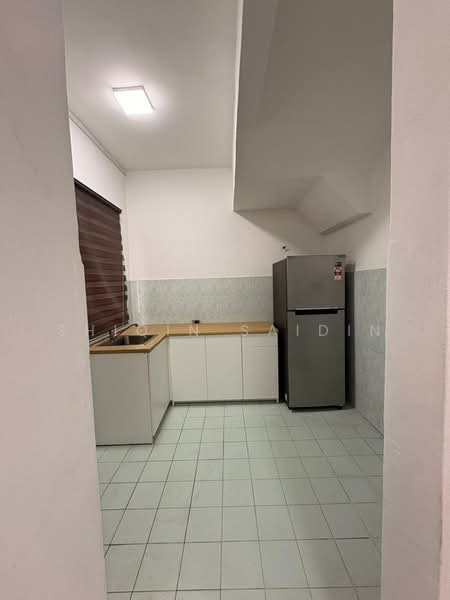 Rumah Teres 2 Tingkat untuk Dijual di Bandar Puncak Alam (Puncak Alam) - Shiqin Saidin - Kitchen - PropertyGuru.com.my