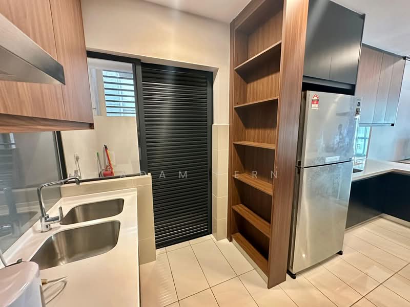 Servis Apartment untuk Disewa di The Potpourri - Adam Pern - Kitchen - PropertyGuru.com.my