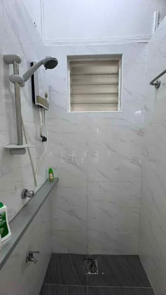1-storey Terraced House for Sale in Masai (Johor) - Albert Liew - Bathroom - PropertyGuru.com.my
