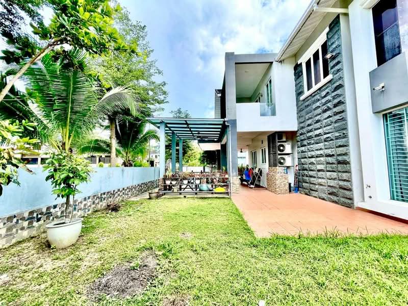 Bungalow for Sale in Ukay Bistari (Ulu Kelang) - Shiqin Saidin - Exterior - PropertyGuru.com.my