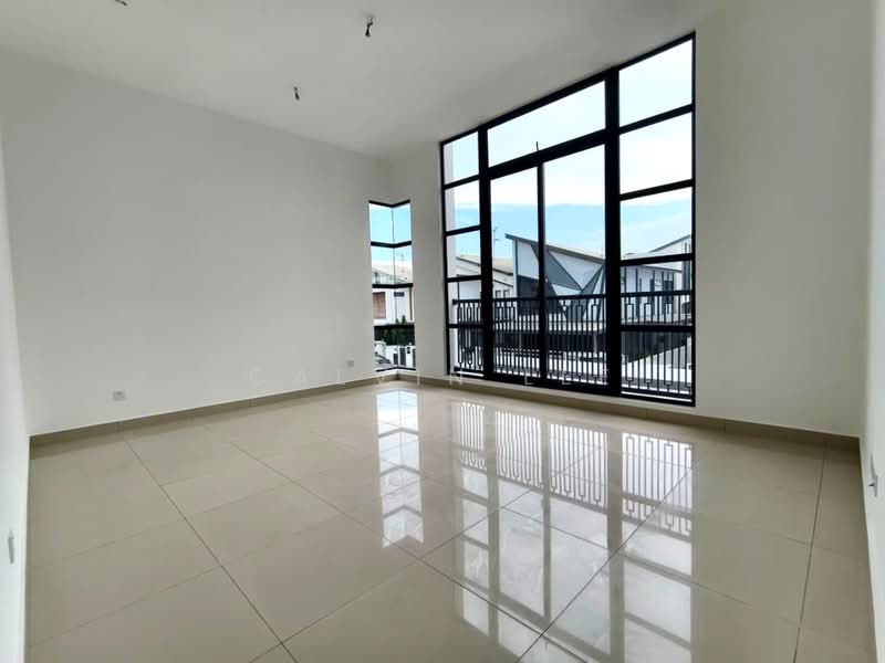 Cluster House for Sale in Setia Tropika (Johor Bahru) - Calvin Lee - PropertyGuru.com.my