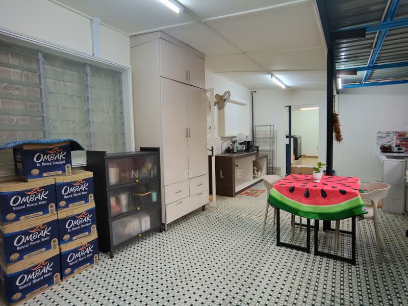 Rumah Banglo untuk Disewa di Taman Serene (Johor Bahru) - Niko Lew - Kitchen - PropertyGuru.com.my