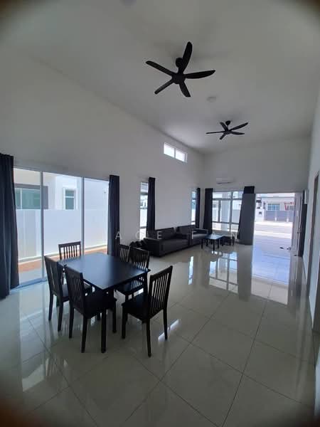 Semi-Detached House for Rent in Taman Bukit Perdana (Kluang) - Grace Fan - PropertyGuru.com.my