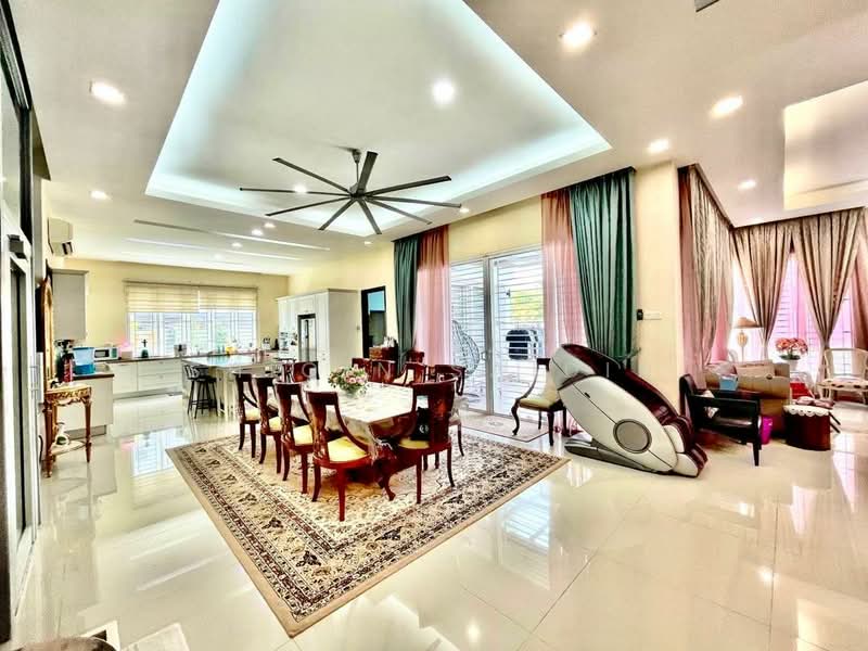Bungalow for Sale in Ukay Bistari (Ulu Kelang) - Shiqin Saidin - Dining Room - PropertyGuru.com.my