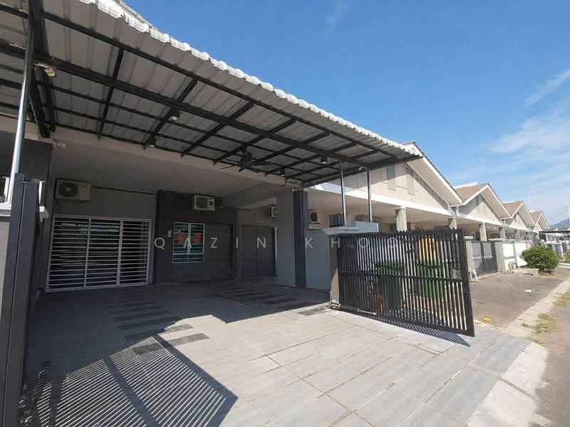 1-storey Terraced House for Sale in Lahat (Perak) - Qazin Khoo - Exterior - PropertyGuru.com.my