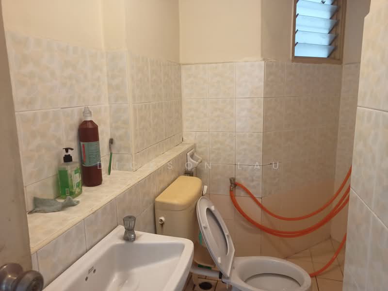 Condominium for Sale at Menara Menjalara - Dickson Lau - Bathroom - PropertyGuru.com.my