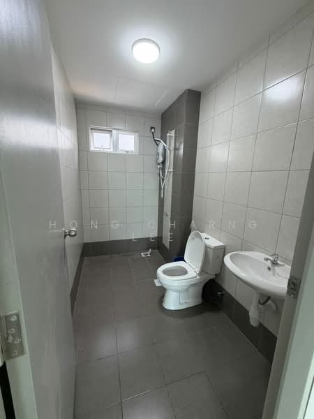 Servis Apartment untuk Disewa di One 49 Residence - Hong Charng Lee - Bathroom - PropertyGuru.com.my